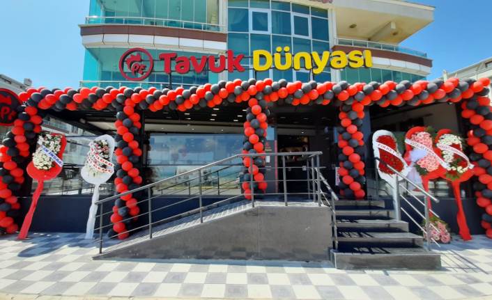 Tavuk Dünyası’ndan Sakarya’ya 3. şube